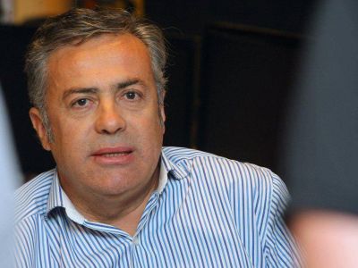 Los dos meses de Cornejo: �Llevar� a�os salir de este problema financiero�