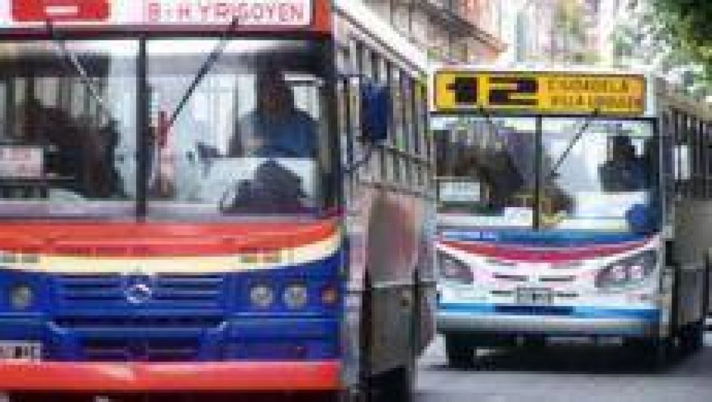 UTA suspende el paro y hoy habr� colectivos al menos hasta el mediod�a