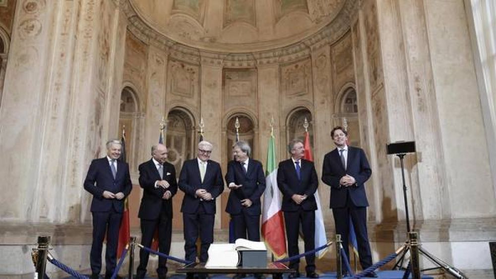 Italia propone a sus socios relanzar la Uni�n Europea