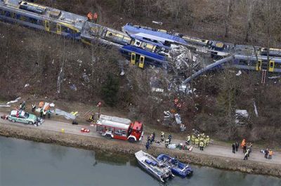 Alemania, en shock por uno de sus peores accidentes ferroviarios