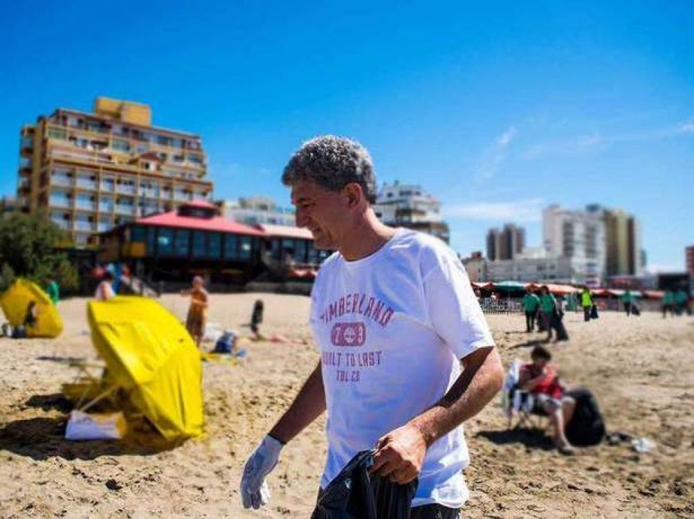 Cr�ticas a Barrera por encabezar una jornada de limpieza en el centro