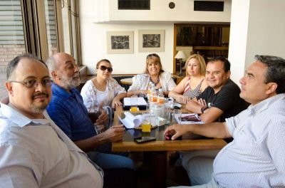 Aduca: �Los gremios siempre firman acuerdos contraproducentes para los docentes�