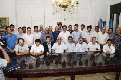 Los intendentes peronistas, cada vez m�s lejos de CFK y el FpV