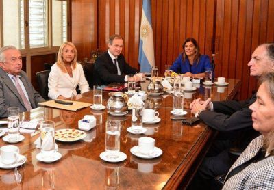 El STJ le pidi� a Bordet por obras de infraestructura