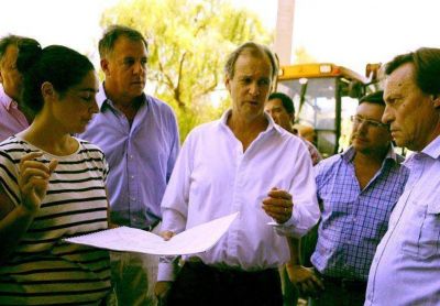Bordet y Varisco recorrieron las obras del Centro de Convenciones de Paran�