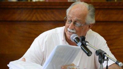 Presupuesto 2016: Cano vuelve a exponer en la Comisi�n de Hacienda