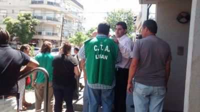 Sin propuesta del ejecutivo contin�an las negociaciones por paritarias