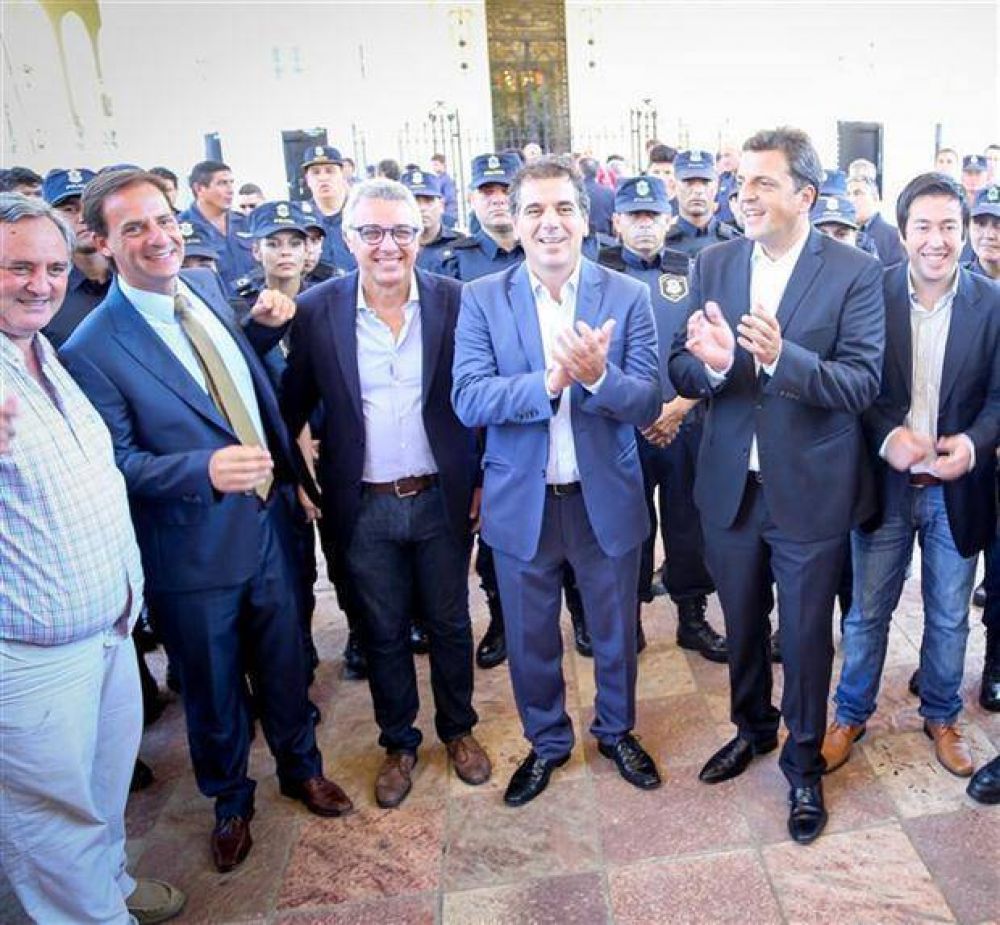 Vidal busca el apoyo de Massa y el PJ para una reforma de la polic�a