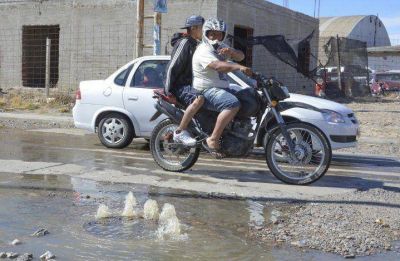 Masiva obstrucci�n de redes cloacales en Caleta Olivia