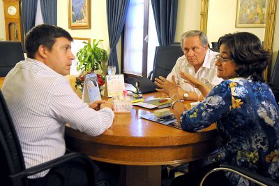 Luc�a se reuni� con el Vicepresidente del PRO