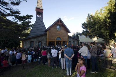 Bariloche recibi� a la renovada Inmaculada Concepci�n 