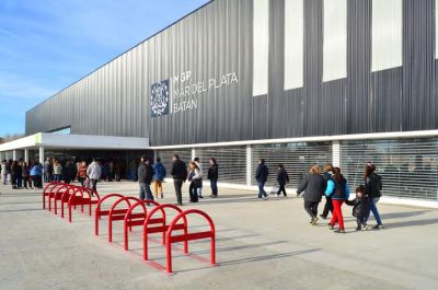Los polideportivos barriales con propuestas art�sticas de primer nivel