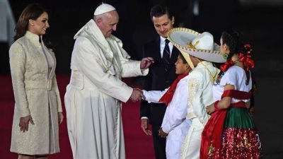El papa Francisco est� reunido con el presidente de M�xico, Enrique Pe�a Nieto