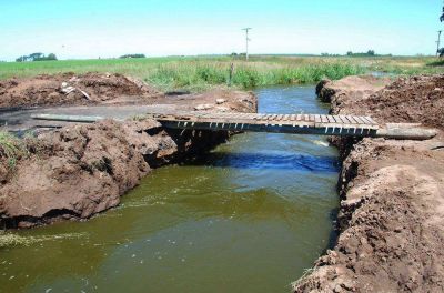 San Luis y C�rdoba van a la cumbre por el R�o V