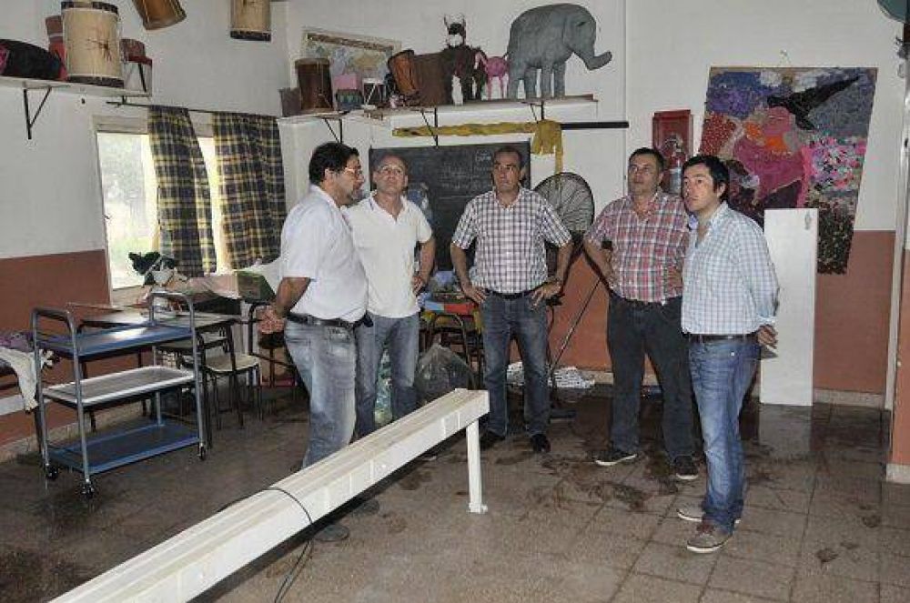Nardini supervis� las obras de refacci�n de la Escuela N� 31