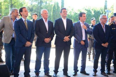 Ariel Sujarchuk y Ritondo anunciaron juntos el desembarco de la Polic�a Rural en Escobar