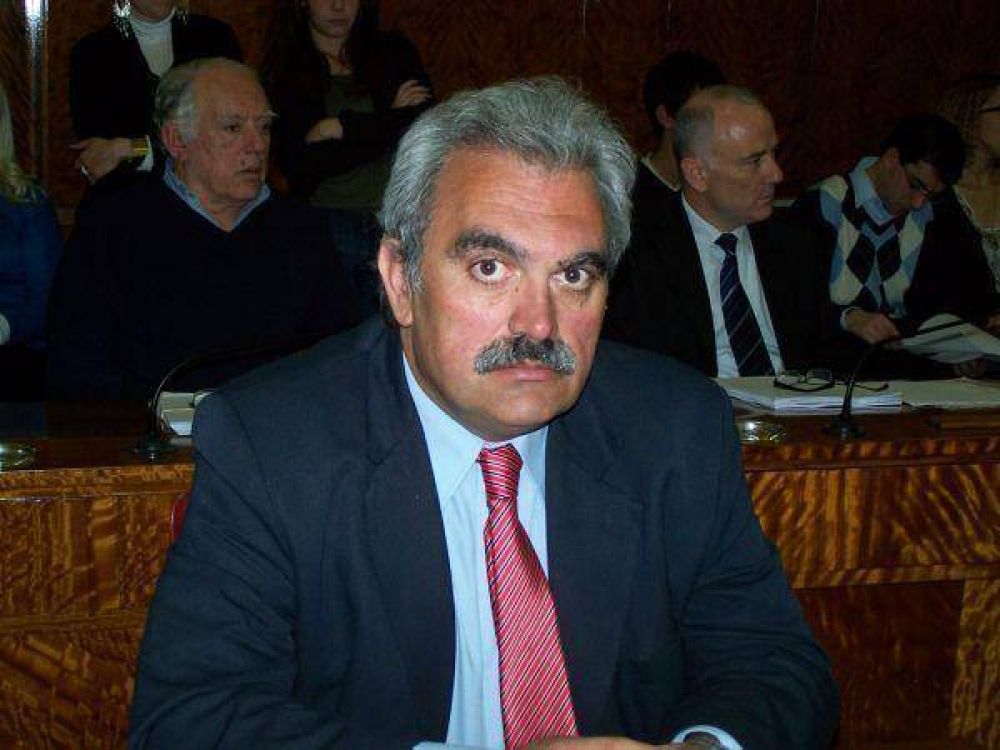 Ataques nazis: cuestionan el �doble discurso� del gobierno de Arroyo