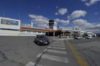 Ya funciona con normalidad el aeropuerto de Salta