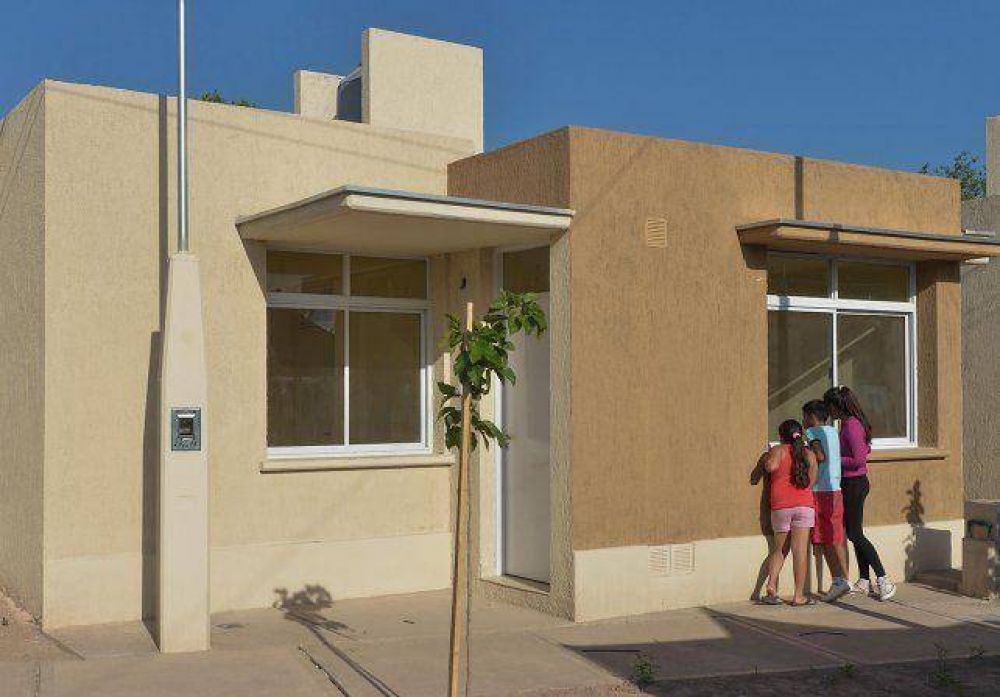 El IPV buscar� finalizar 600 viviendas en Mendoza en el resto del a�o