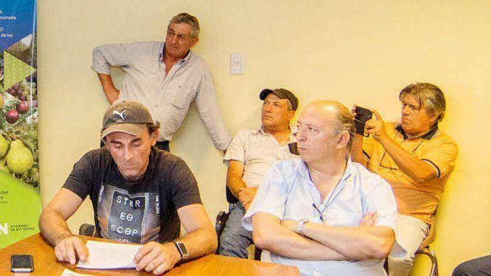El gobierno nacional recibir� s�lo a los chacareros 