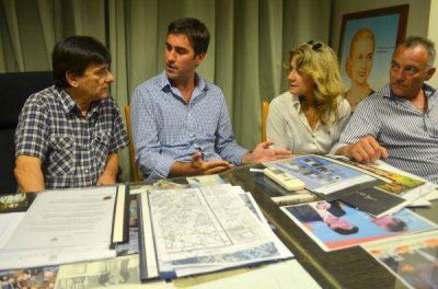 Macristas, radicales y peronistas, por el cierre de la grieta