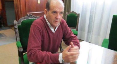 Zurro cuestion� el acuerdo firmado con La Pampa y reclam� a Vidal obras h�dricas para la regi�n