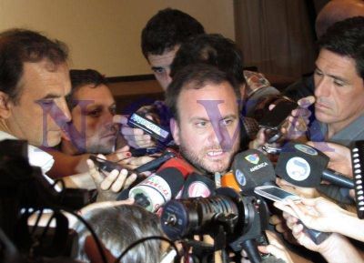 Gusto a poco dej� la presencia de Macri en la reuni�n de Gabinete Provincial
