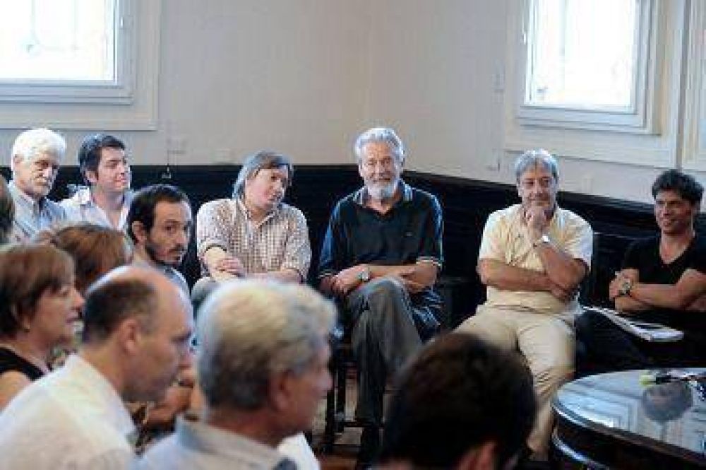 El bloque de diputados del FpV se reunir� hoy por primera vez desde la fractura
