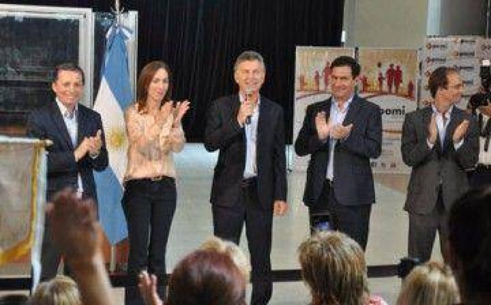 Macri anunci� la reactivaci�n de las obras del Hospital del Bicentenario