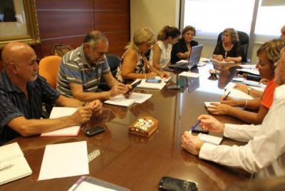 Docentes: perfila una oferta parecida a la de la Naci�n