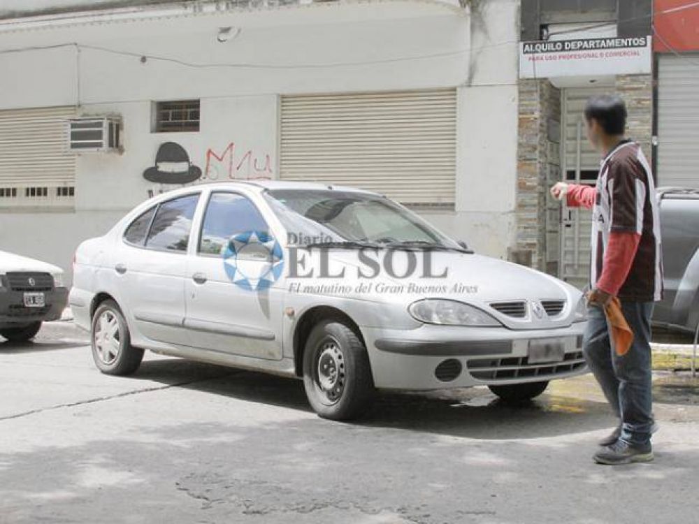 Quejas vecinales y pedidos de control para los trapitos