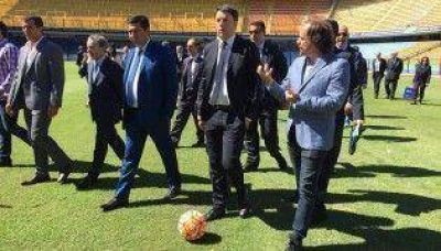 Renzi tambi�n pas� por la Bombonera