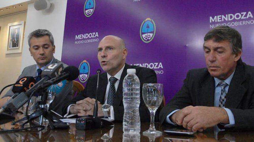 Paritaria docente en Mendoza: el Estado remarc� que el 18,9% ofrecido es solamente hasta julio