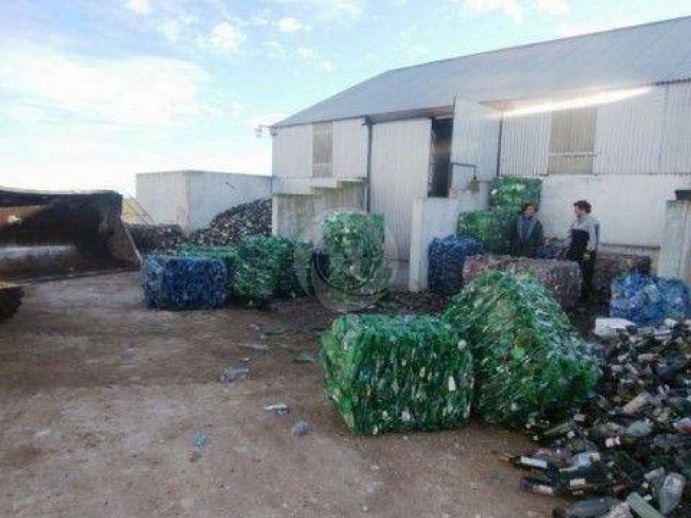 La basura que llega a San Francisco es term�metro del veraneo