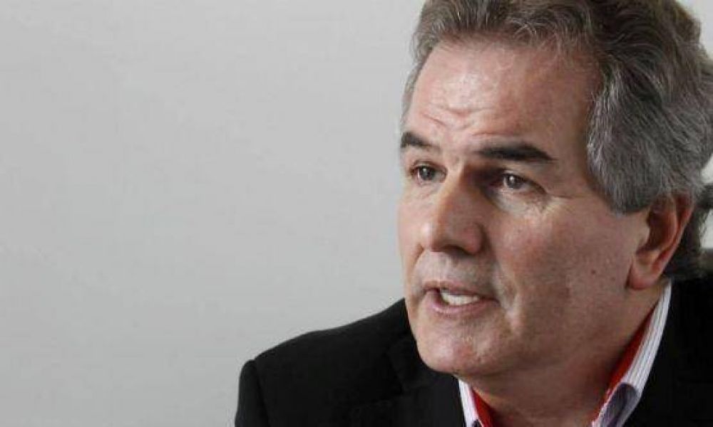 Gay: �Asum� con una deuda provincial superior a los 250 millones de pesos