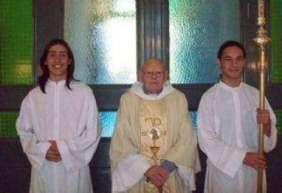 Falleci� el padre Francisco Ardanaz
