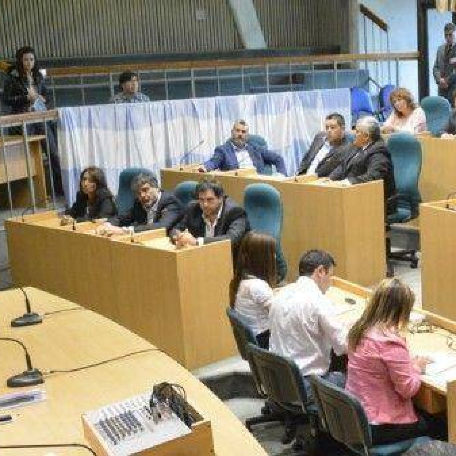 Por falta de Quorum se suspendió la Sesión Extraordinaria