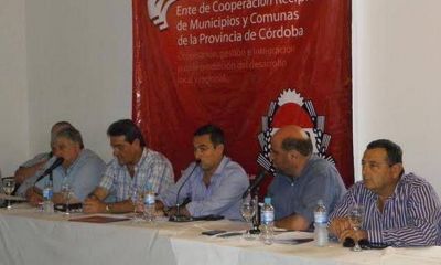 Intendentes radicales postergan sin fecha aceptaci�n de la transferencia del Paicor