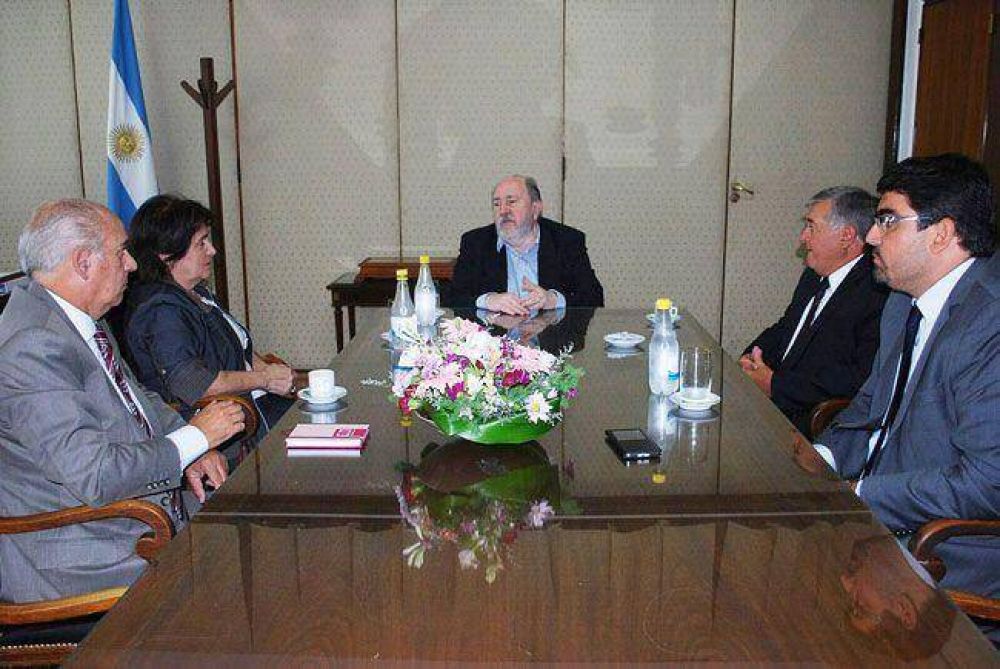 El STJ le reclam� a Verna por los 
