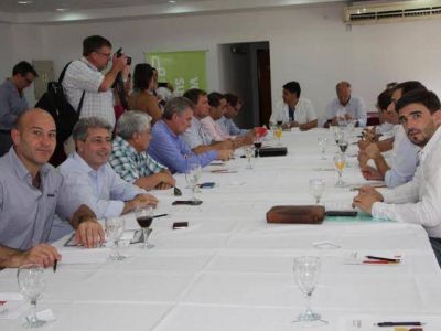 Molina particip� de un foro de intendentes del PRO