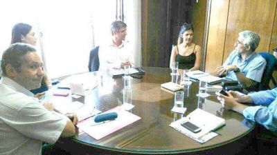 Ongarato gestiona por obras  para Esquel y present� proyectos