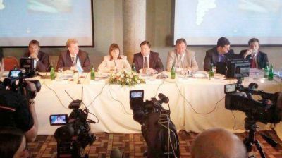Seguridad: Bullrich y Weretilneck presidieron reuni�n