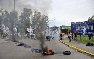 La CGT de Moyano tild� de 