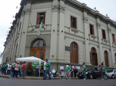 Bravo, de ATE San Nicol�s: �La oferta salarial de Vidal fue una burla�