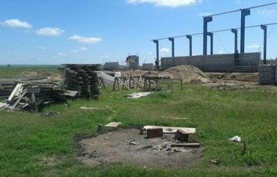 Prosigue la obra de construcci�n de la planta de residuos