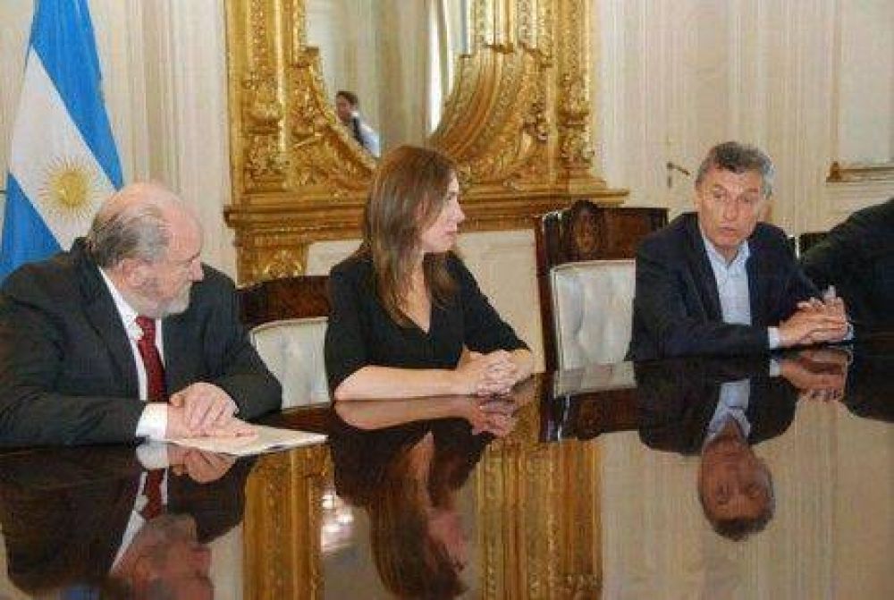 R�o Quinto: se firm� el acuerdo entre las provincias de Buenos Aires, La Pampa, C�rdoba, San Luis y Santa Fe