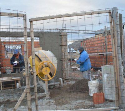 El Municipio gestiona financiamiento  para la autoconstrucci�n de 150 viviendas