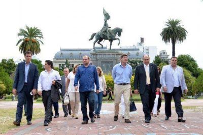 Vidal junt� a la tropa legislativa de Cambiemos y y evalu� la situaci�n econ�mica y financiera