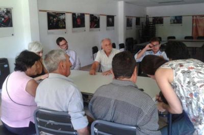 Contin�a el reclamo en el conflicto por tierras en Bah�a Creek