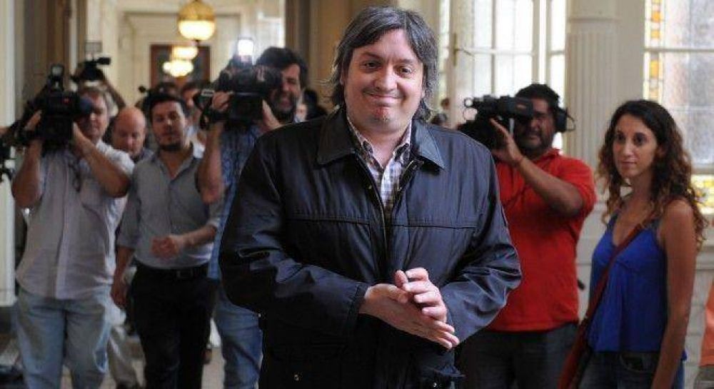 La C�mpora presiona para no ir a la apertura de sesiones de Macri